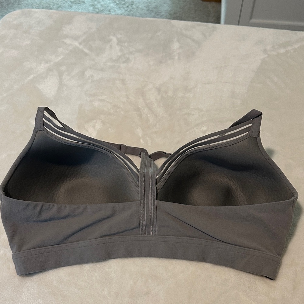 Athleta Gray Sports Bra D-DD - Picture 5 of 9
